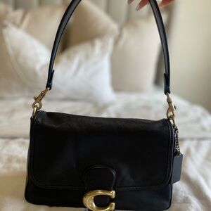 COPY - Coach purse. Needs a clean. Good condition